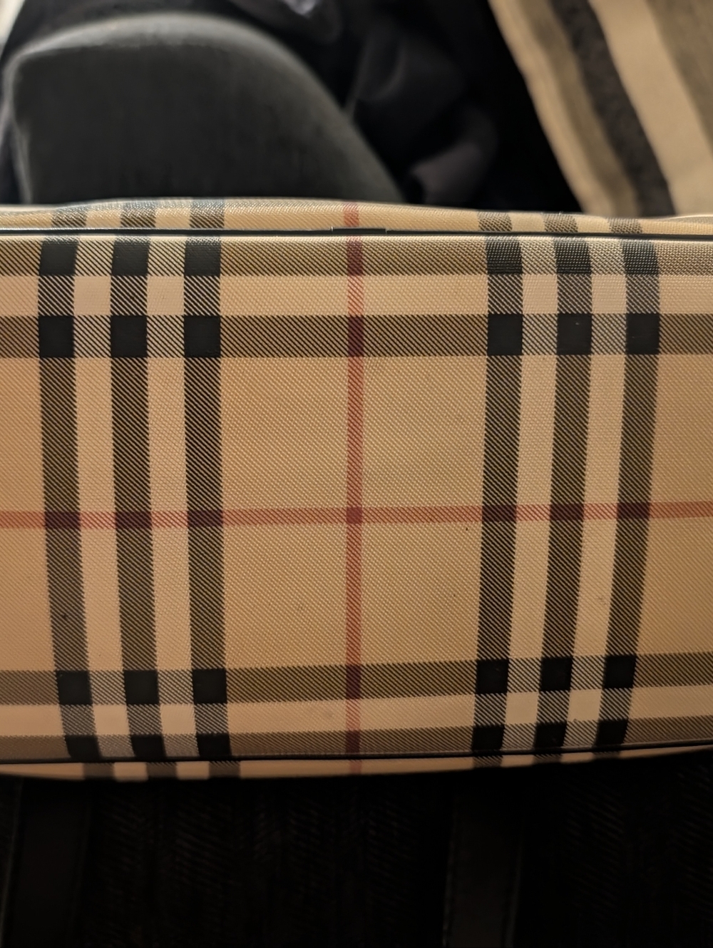 Authentic Burberry London with Leather Trim- Made In Italy - Picture 14 of 15